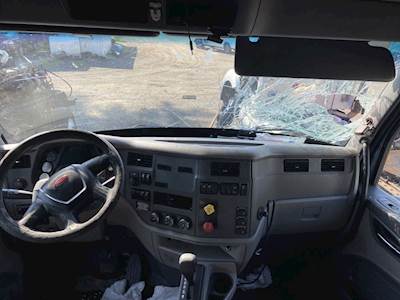 Peterbilt 579 Dashboard Assembly