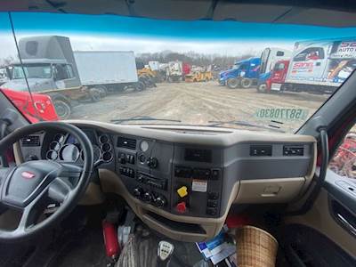 Peterbilt 579 Dashboard Assembly