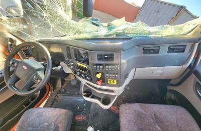 Peterbilt 579 Dashboard Assembly