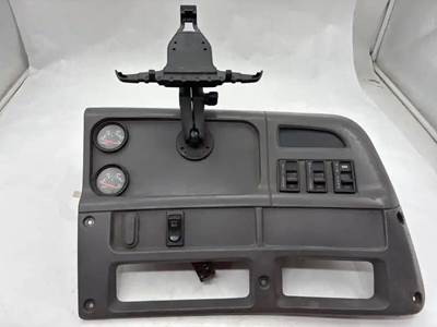 Sterling L7500 Dashboard Assembly