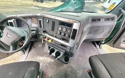 Western Star 47X Dashboard Assembly