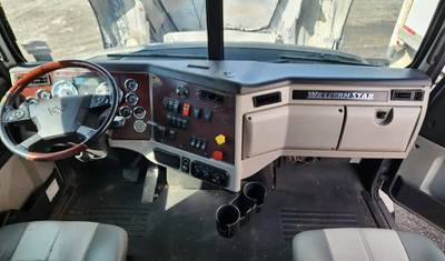 Western Star 5700 Dashboard Assembly