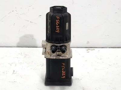 Freightliner Cascadia 125 DEF Pump