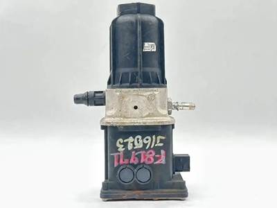 Freightliner Cascadia 126 DEF Pump