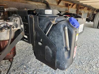 Chevrolet 5500HD DEF Tank