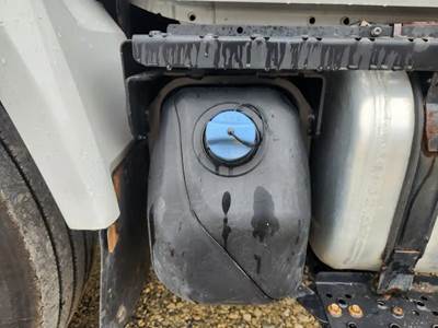 Ford F-750 DEF Tank