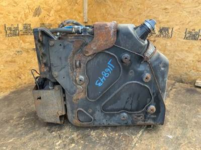 Freightliner Cascadia 113 DEF Tank