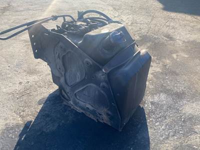 Freightliner Cascadia 125 DEF Tank