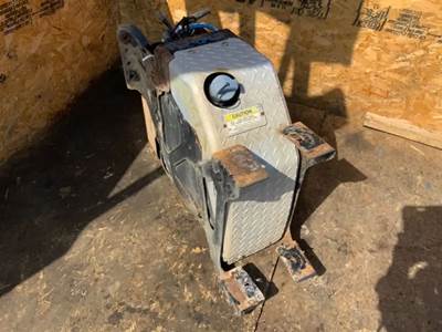 Freightliner Cascadia 125 DEF Tank