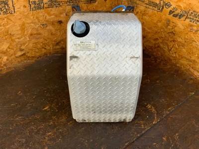 Freightliner Cascadia 125 DEF Tank