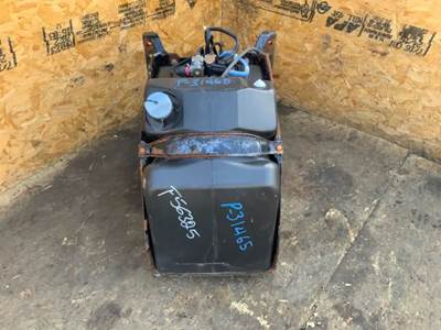 Freightliner Cascadia 125 DEF Tank