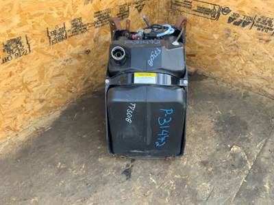 Freightliner Cascadia 125 DEF Tank