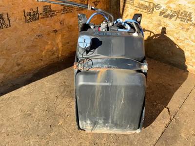 Freightliner Cascadia 125 DEF Tank