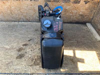 Freightliner Cascadia 125 DEF Tank