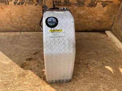 Freightliner Cascadia 125 DEF Tank