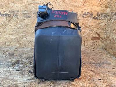 Freightliner Cascadia 125 DEF Tank