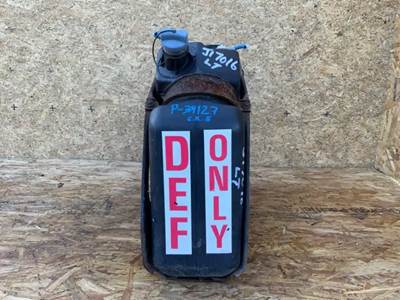 Freightliner Cascadia 125 DEF Tank