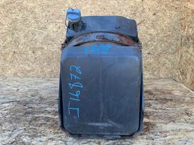 Freightliner Cascadia 125 DEF Tank