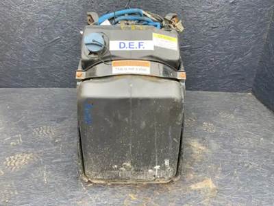 Freightliner Cascadia 125 DEF Tank