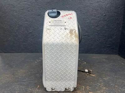 Freightliner Cascadia 125 DEF Tank