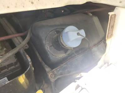 Freightliner Cascadia 125 DEF Tank