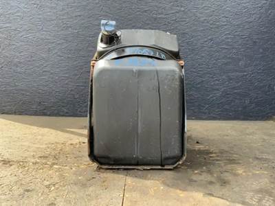 Freightliner Cascadia 125 DEF Tank