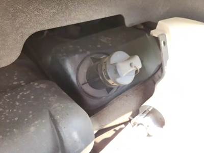 Freightliner Cascadia 125 DEF Tank