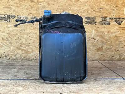 Freightliner Cascadia 125 DEF Tank