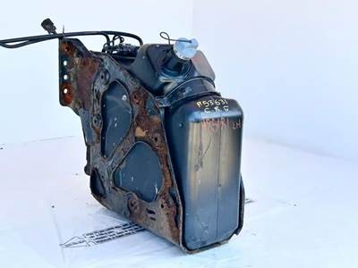 Freightliner Cascadia 125 DEF Tank