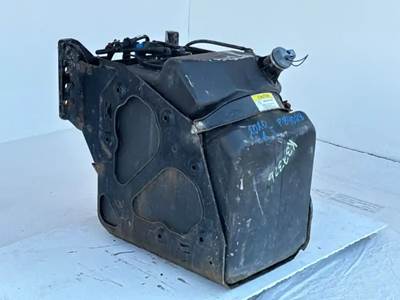 Freightliner Cascadia 126 DEF Tank