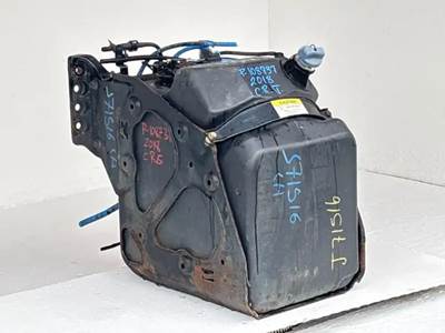 Freightliner Cascadia 126 DEF Tank