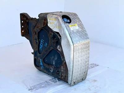 Freightliner M2 106 DEF Tank