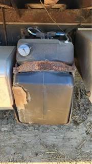 Freightliner M2 106 DEF Tank