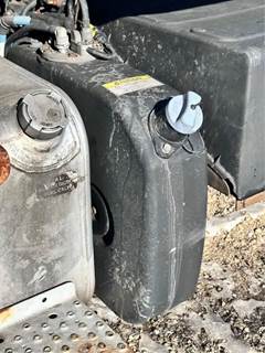 Freightliner M2 106 DEF Tank