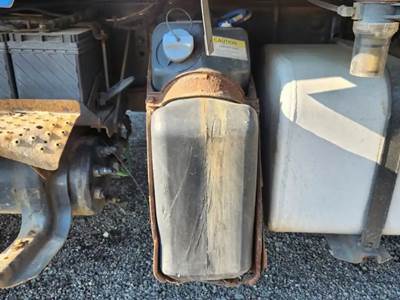 Freightliner M2 106 DEF Tank