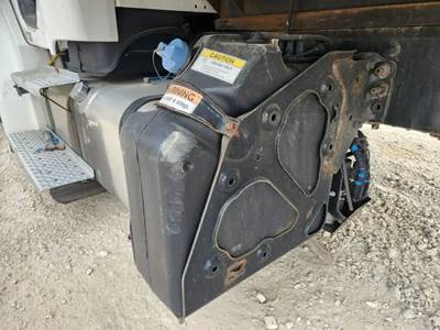 Freightliner M2 106 DEF Tank