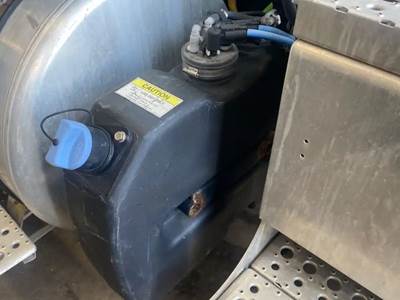 Freightliner M2 112 DEF Tank for a 2020 Freightliner M2 112 Medium Duty