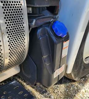 Hino 338 DEF Tank