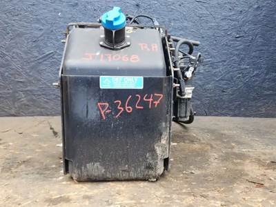 International DuraStar 4300 DEF Tank