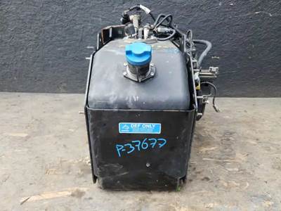 International DuraStar 4300 DEF Tank