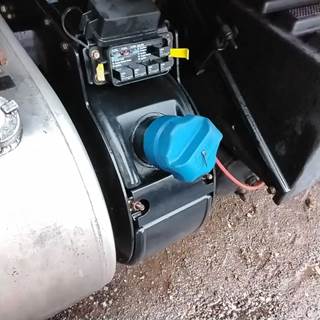 International DuraStar 4300 DEF Tank