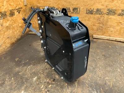 International LT625 DEF Tank