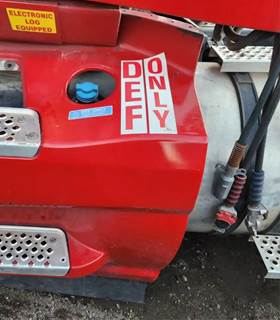 International LT625 DEF Tank