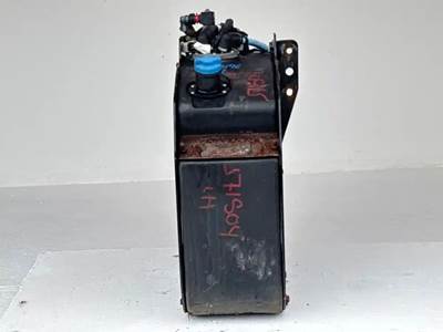 International LT625 DEF Tank