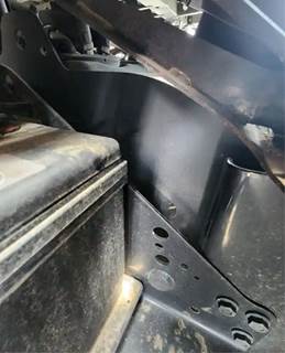 International LT62F DEF Tank