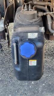 Isuzu NRR DEF Tank