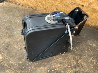 Kenworth K370 DEF Tank