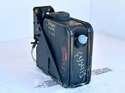 Kenworth K370 DEF Tank