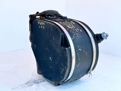 Kenworth T680 DEF Tank