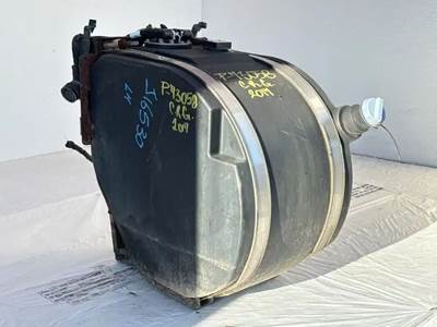 Kenworth T680 DEF Tank